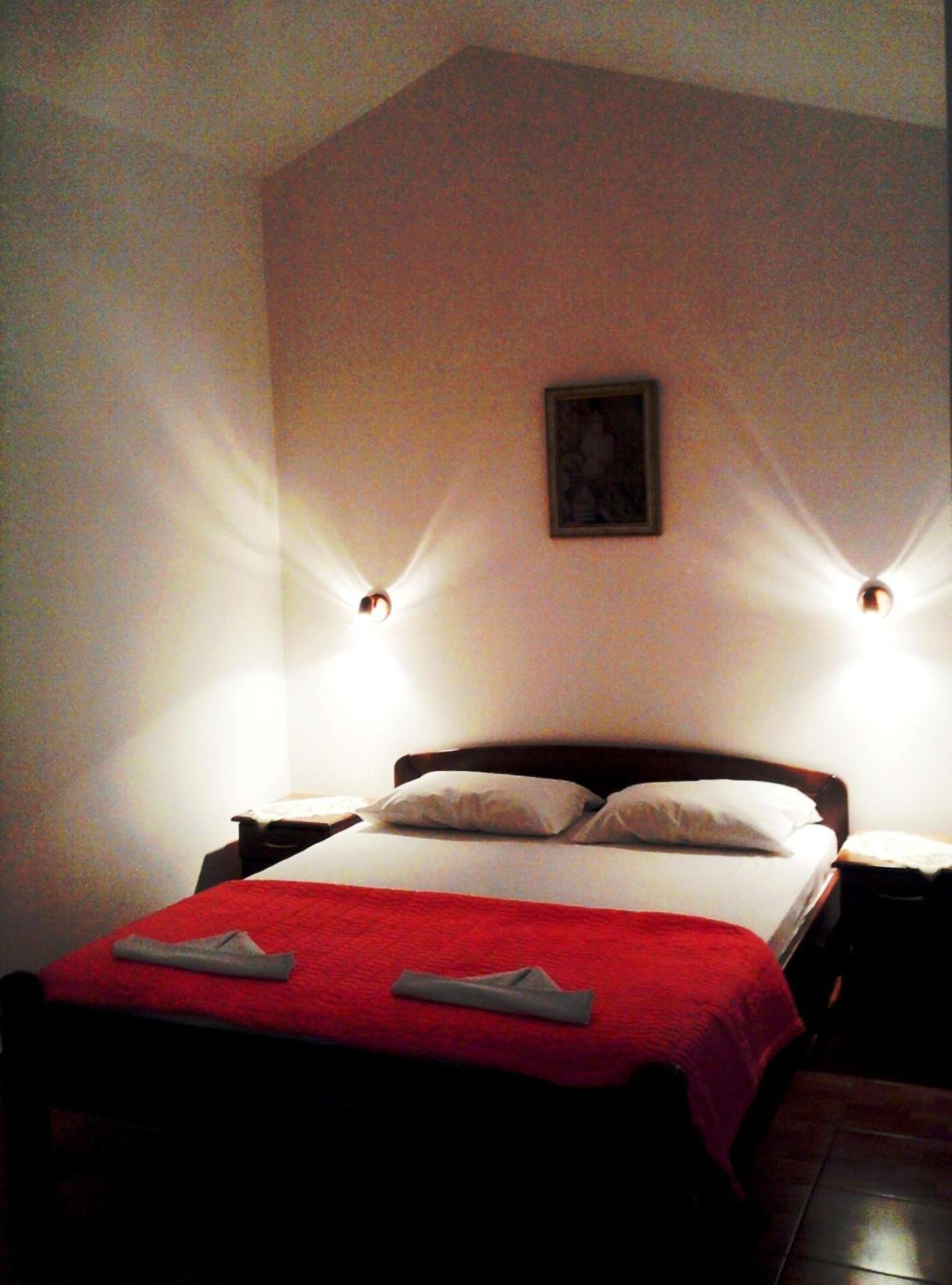 Oaza Guest House Ilha Sveti Stefan Quarto foto