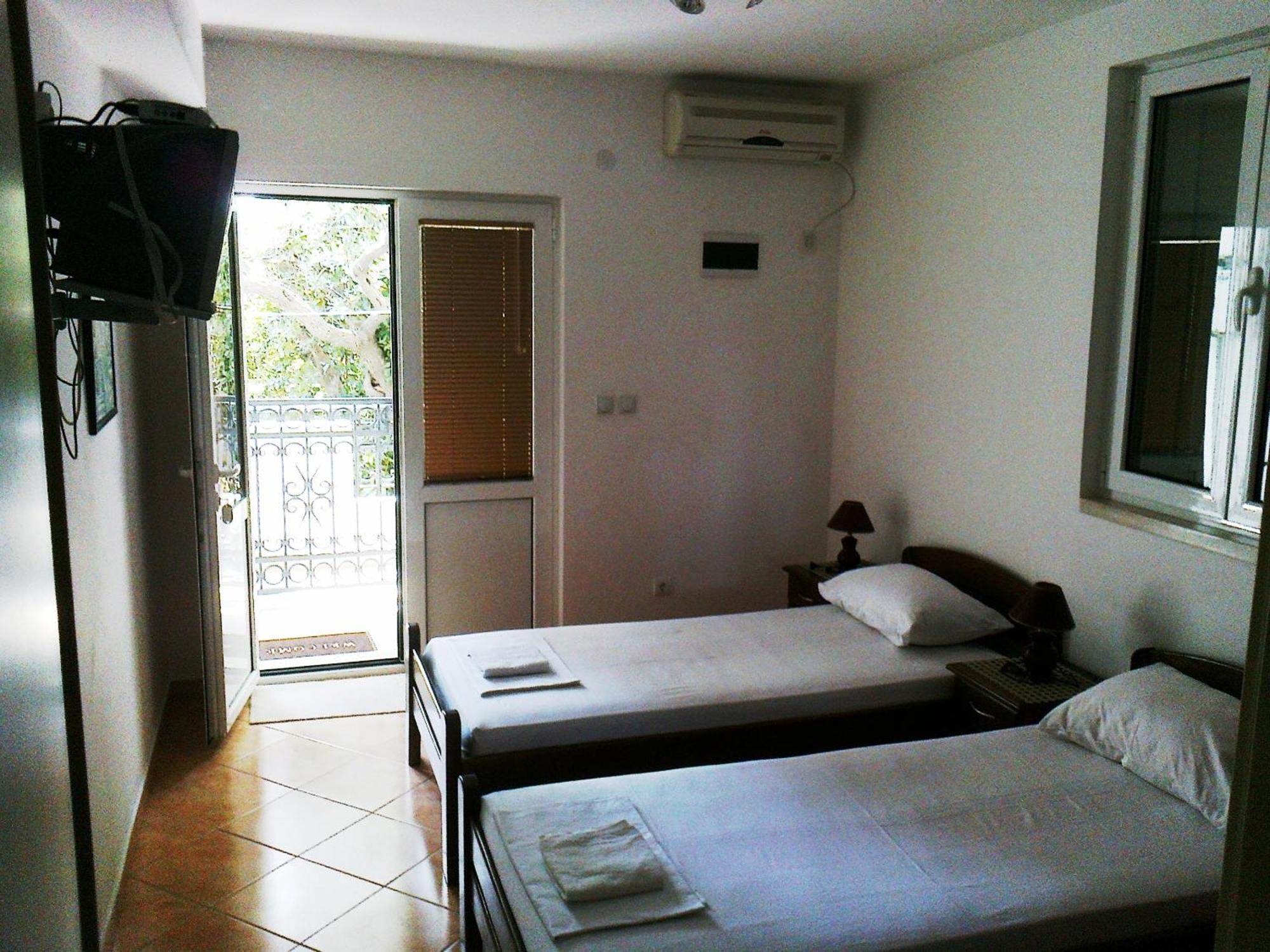 Oaza Guest House Ilha Sveti Stefan Quarto foto